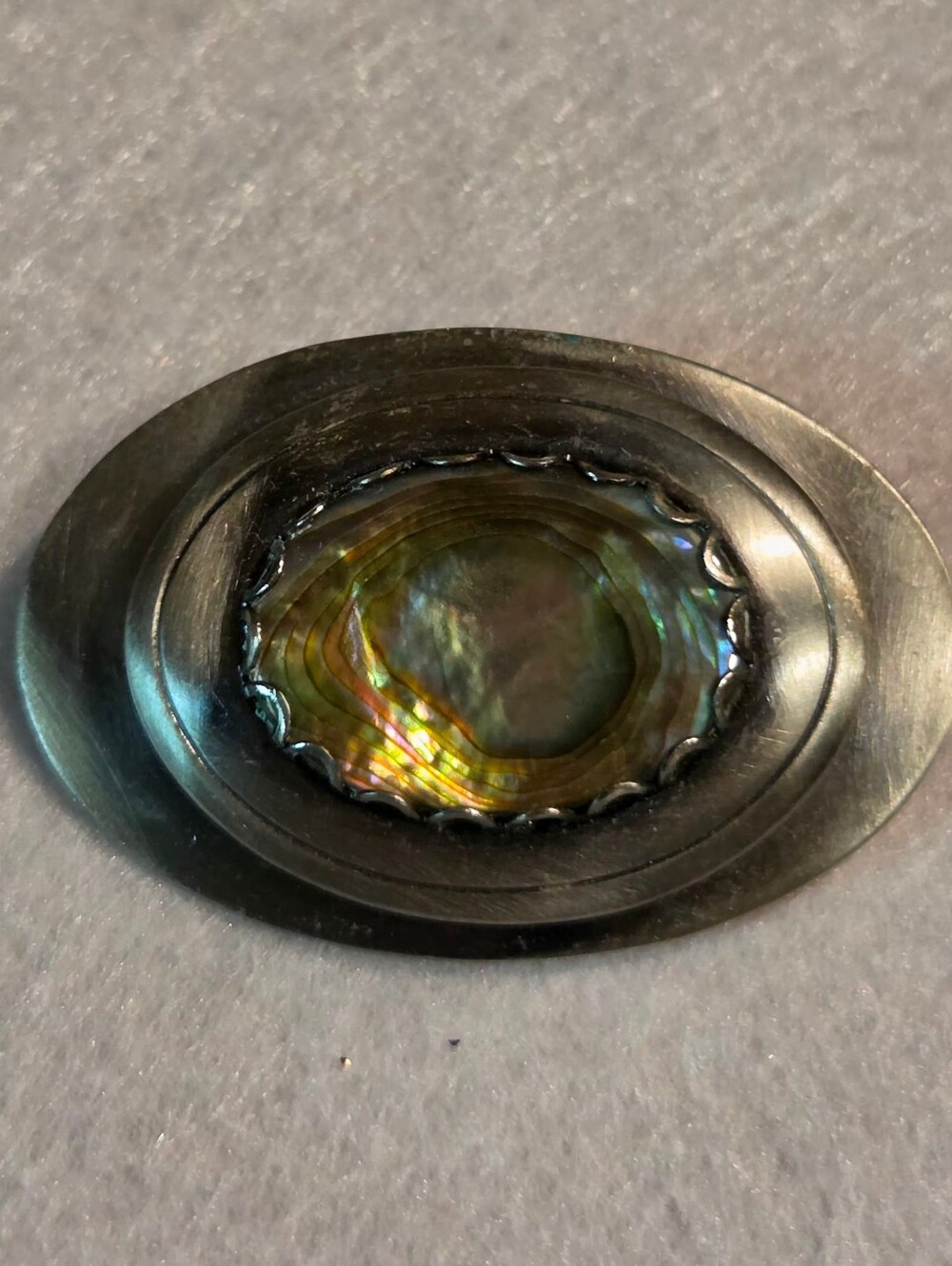 Vintage Iridescent Abalone Oval Brooch - Silver-tone and Multicolor